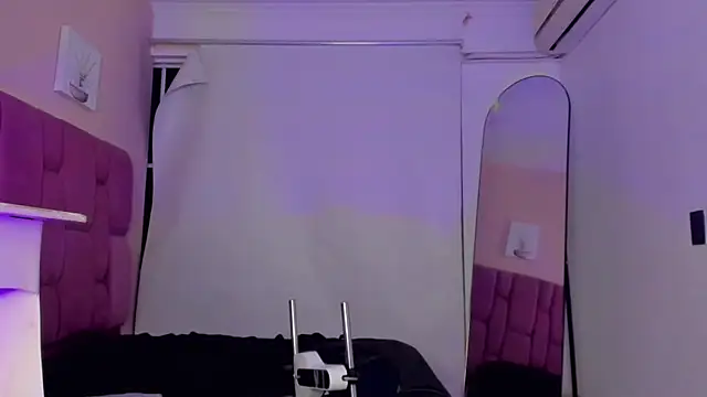 CHANELL_11INCHES live sex cam