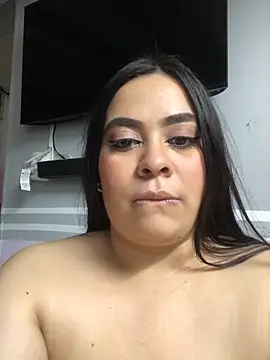 Monserratt_J's cam snapshot