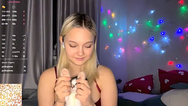 new_wave_chloe's cam snapshot