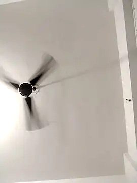 UNIQUE_COUPLE_'s cam snapshot