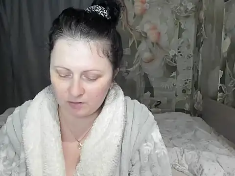 Lillian2's cam snapshot