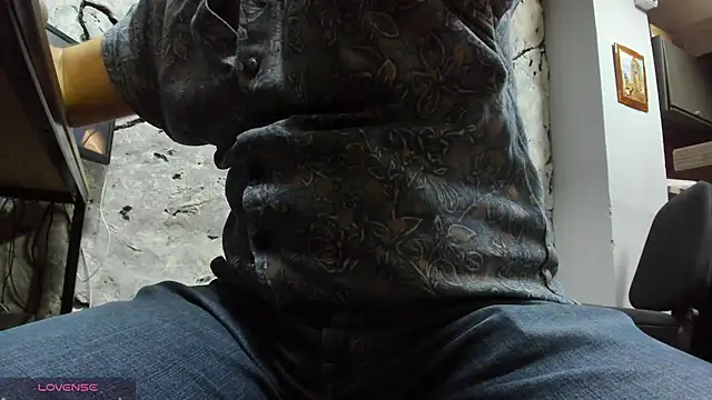 Maxi_thebig_daddy live sex cam