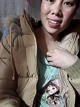 Chloe-ee's cam snapshot