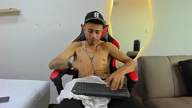 MatthewCullen live sex cam