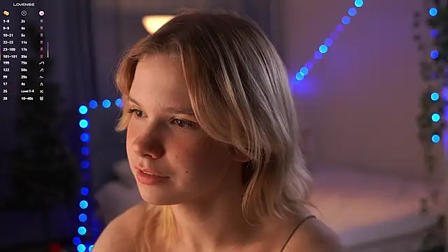 PhillisEsplin's cam snapshot