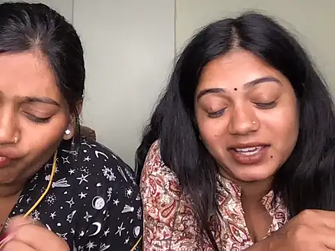 HoleyCoupon live sex cam