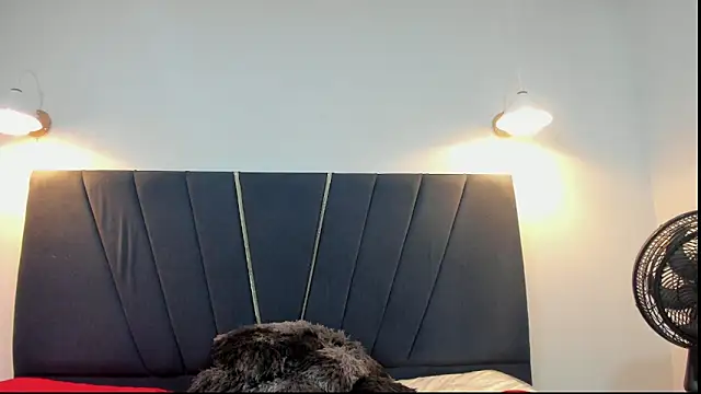 naomi_x0's cam snapshot