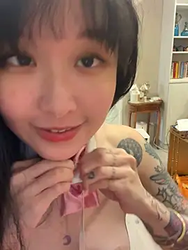 Etherealcat33 live sex cam