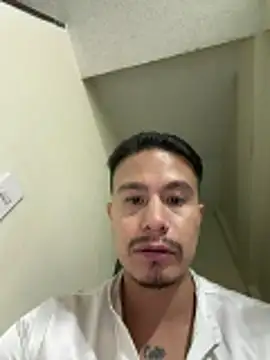 DominickVegas live sex cam