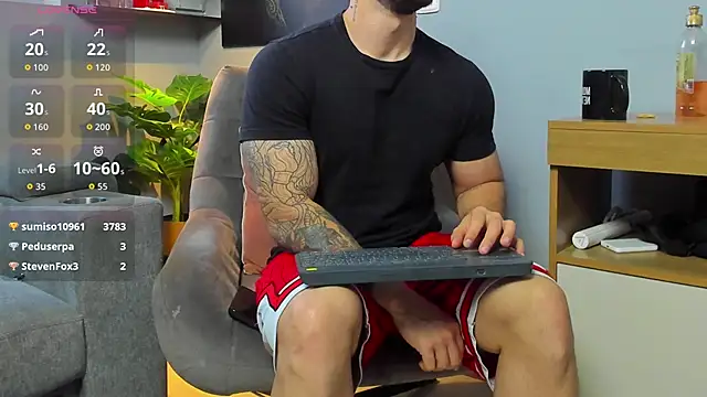 Giorgio-Leone live sex cam