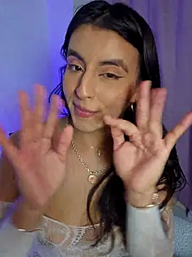 AliishaPss's cam snapshot