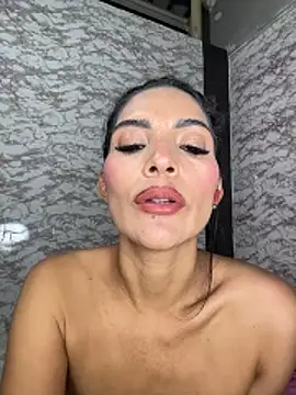 AlisSon__hot's cam snapshot