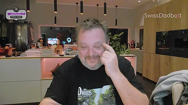 SwissDadbod live sex cam