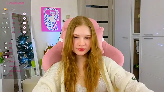 TrissMerigold9's cam snapshot