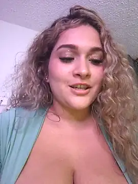 Sara_smiiith211 live sex cam