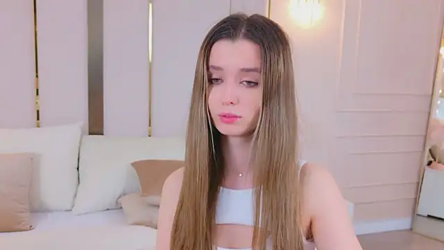 MarybethSnow's cam snapshot