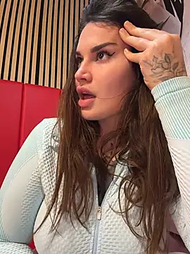 TattooGirlAlia live sex cam