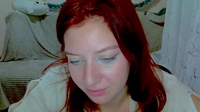 Lily_Ember's cam snapshot