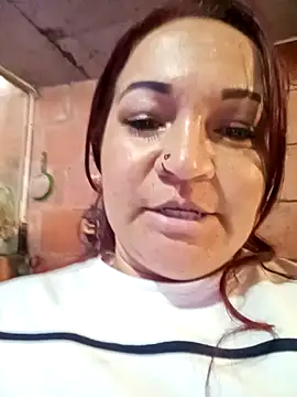 isis_milove's cam snapshot