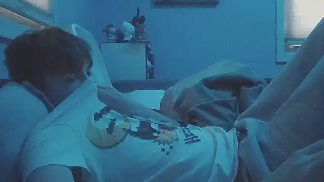 Liam_axel35's cam snapshot