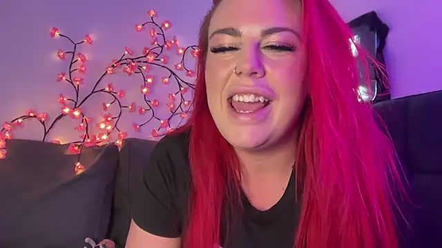 redxxxvixen's cam snapshot