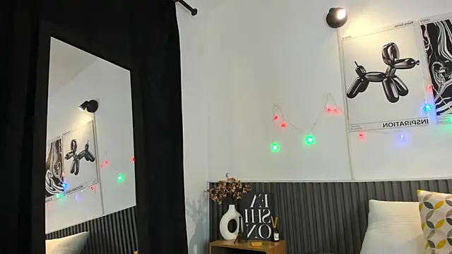 Cloe_Bonne live sex cam