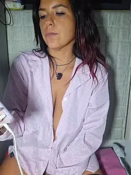 allyson22andy live sex cam