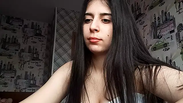 WaltraudPattie's cam snapshot