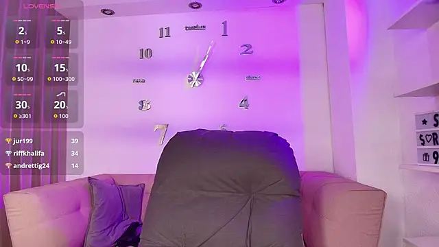 KamyGlam's cam snapshot