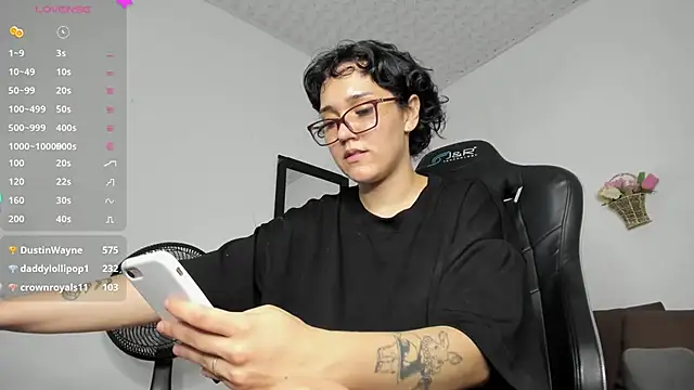 Darele_'s cam snapshot