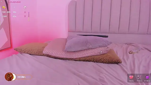 Nikki_Angel_'s cam snapshot