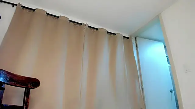 Genesis_Sandoval's cam snapshot