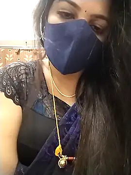 tamilrojaodi's cam snapshot