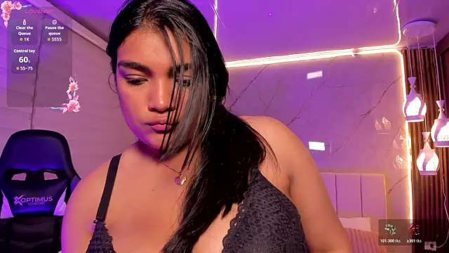 Lyra_Black_'s cam snapshot