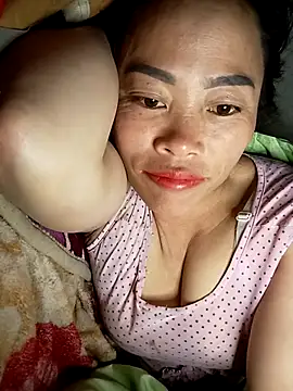 CoMay003's cam snapshot