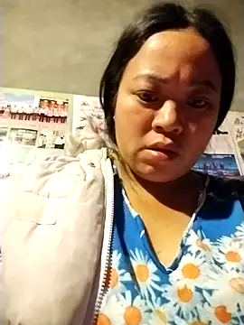 AlilaK2's cam snapshot