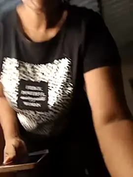 Fernanda30's cam snapshot