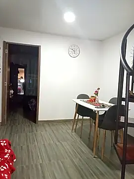 Fernandar2025's cam snapshot