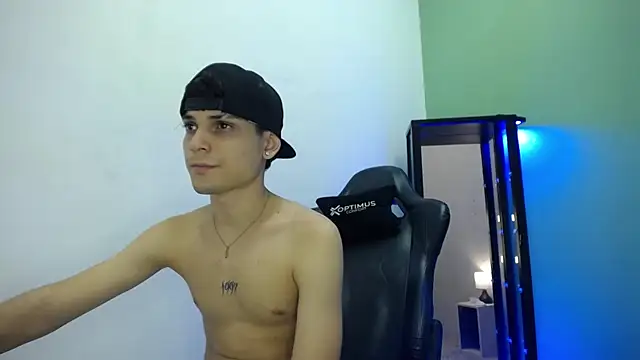 dilan_hott_'s cam snapshot