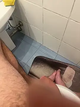 marc8876's cam snapshot