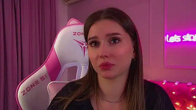 DianaVert's cam snapshot