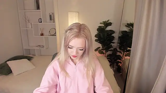 EmilyAir's cam snapshot