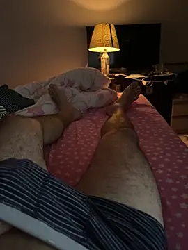 ist349090's cam snapshot