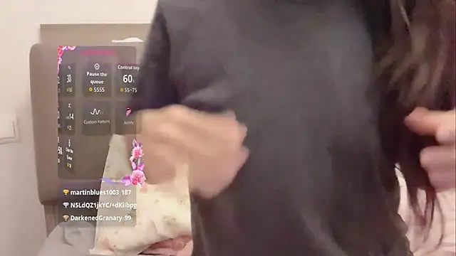 saomo020 live sex cam