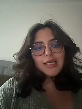 sukhakunis1 live sex cam