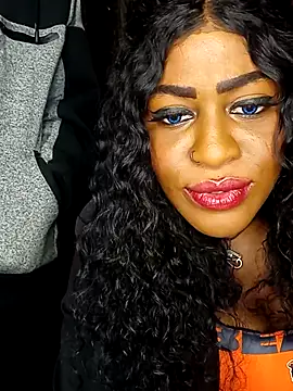 AmazonianMistress's cam snapshot