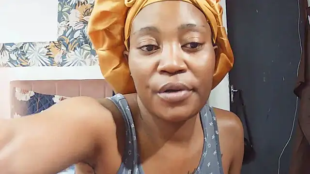 SweetPortableAmber's cam snapshot