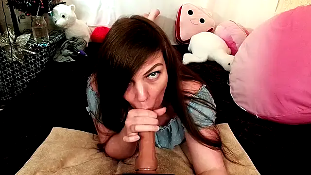 GamerGirlRoxyAndLee's cam snapshot