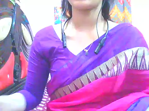 Silver_Queen07's cam snapshot