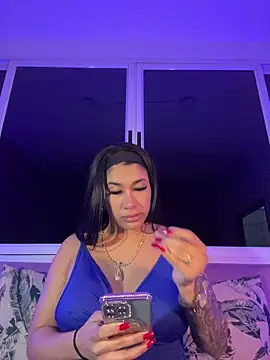 kiim_taaylor live sex cam